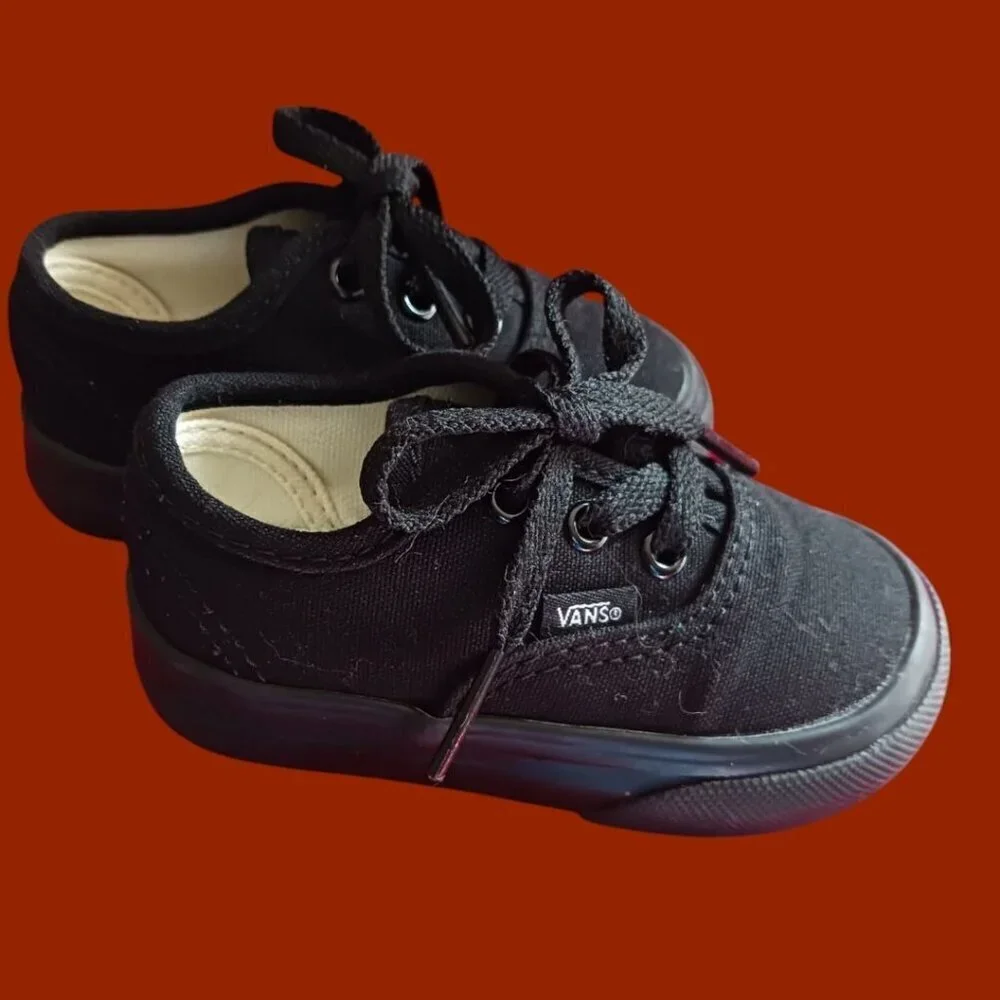 Vans Toddler Authentic Black Canvas Sneakers Size 4.0 Toddler
